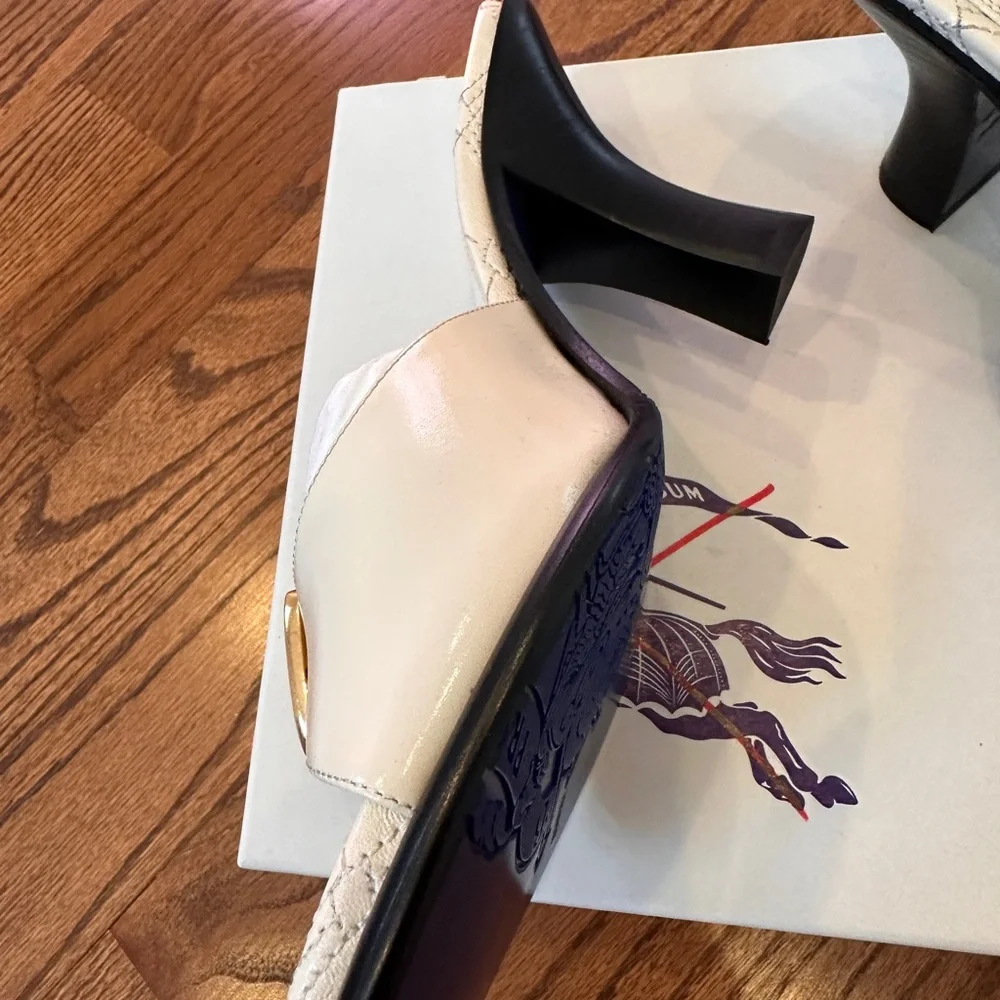 Burberry Ivory Heeled Mules with Gold Accent - Picture 2 of 4